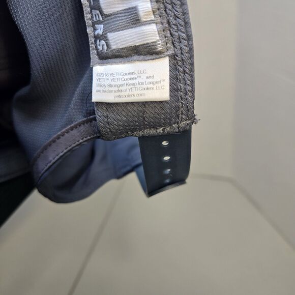 YETI Coolers Rope Hat Mens Gray SnapBack Trucker Cap NWOT - Picture 8 of 9